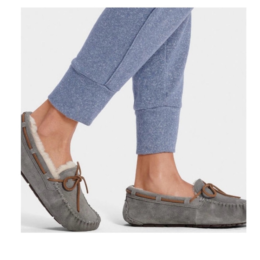 Ugg Dakota slippers Loafers 7